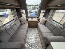 Bailey Unicorn Deluxe Madrid 2026 Caravan3