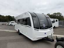 Bailey Unicorn Deluxe Madrid 2026 Caravan27