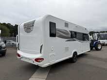 Bailey Unicorn Deluxe Madrid 2026 Caravan25