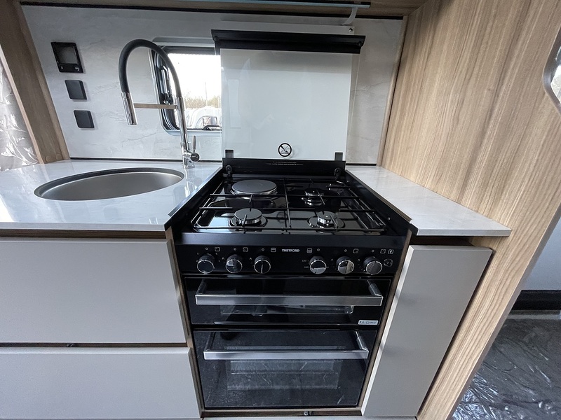 Bailey Unicorn Deluxe Vigo 2026 Caravan - Large 6