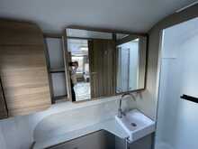 Bailey Unicorn Deluxe Vigo 2026 Caravan13