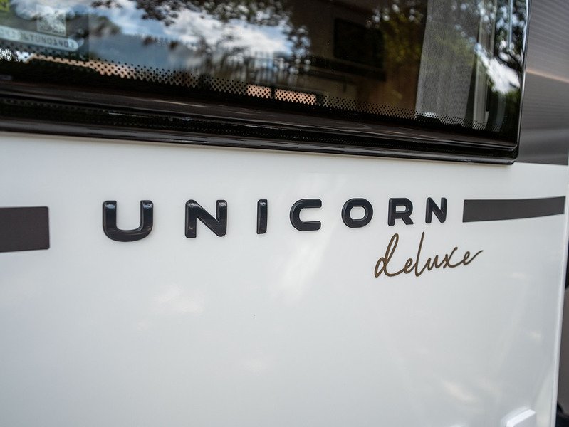 Bailey Unicorn Deluxe Vigo Caravan - N2185