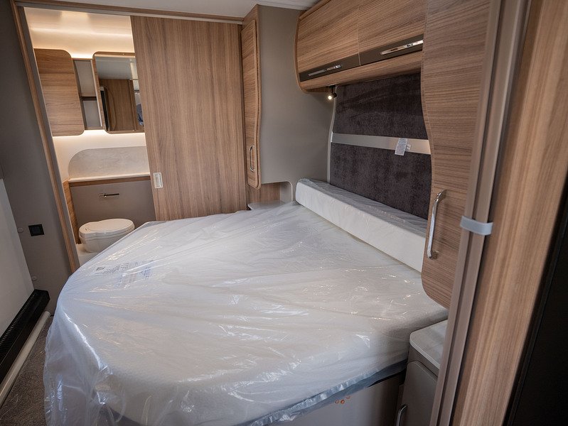 Bailey Unicorn Deluxe Vigo Caravan - N2185
