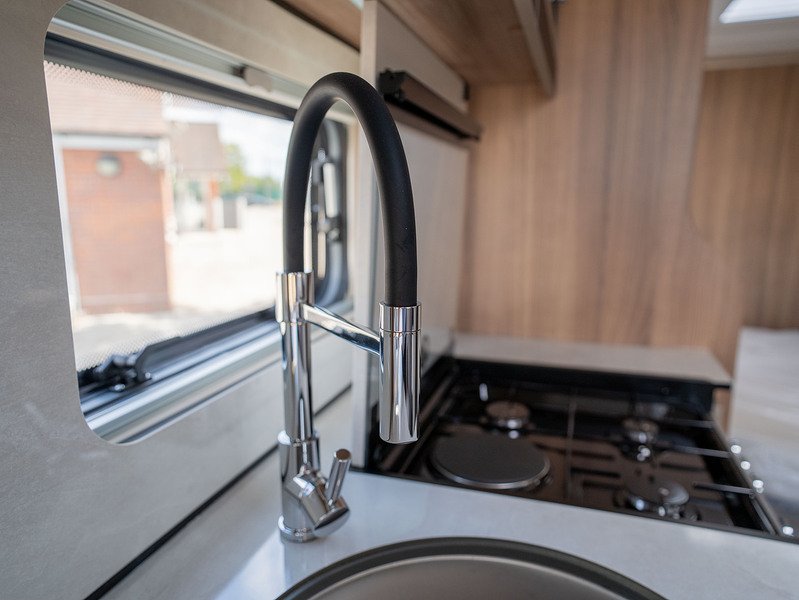 Bailey Unicorn Deluxe Vigo Caravan - N2185