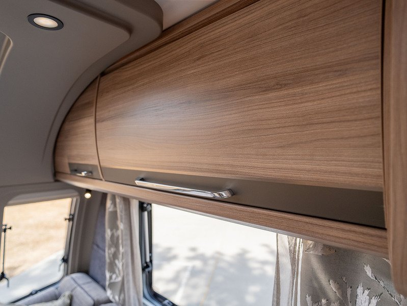 Bailey Unicorn Deluxe Vigo Caravan - N2185
