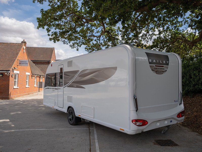 Bailey Unicorn Deluxe Vigo Caravan - N2185
