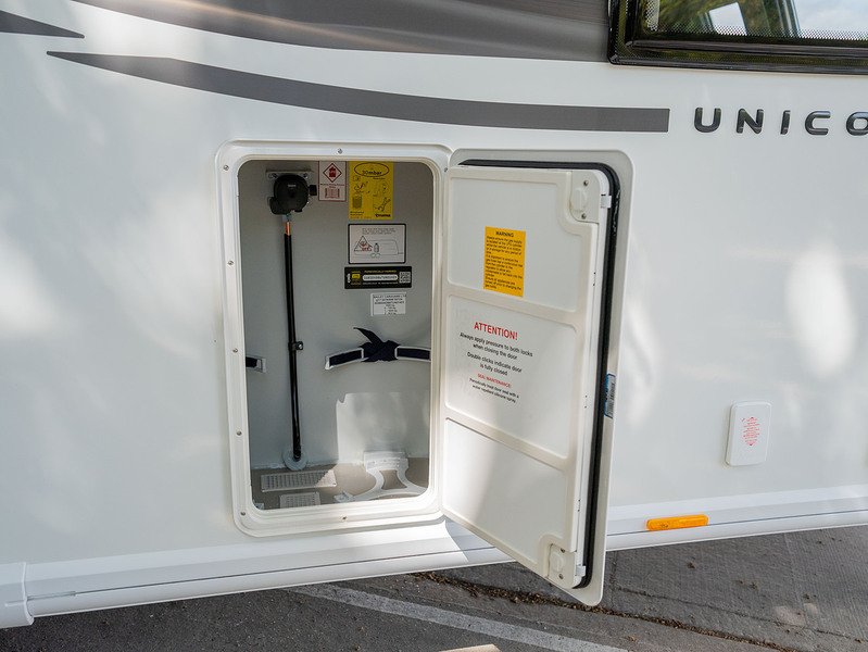 Bailey Unicorn Deluxe Vigo Caravan - N2185