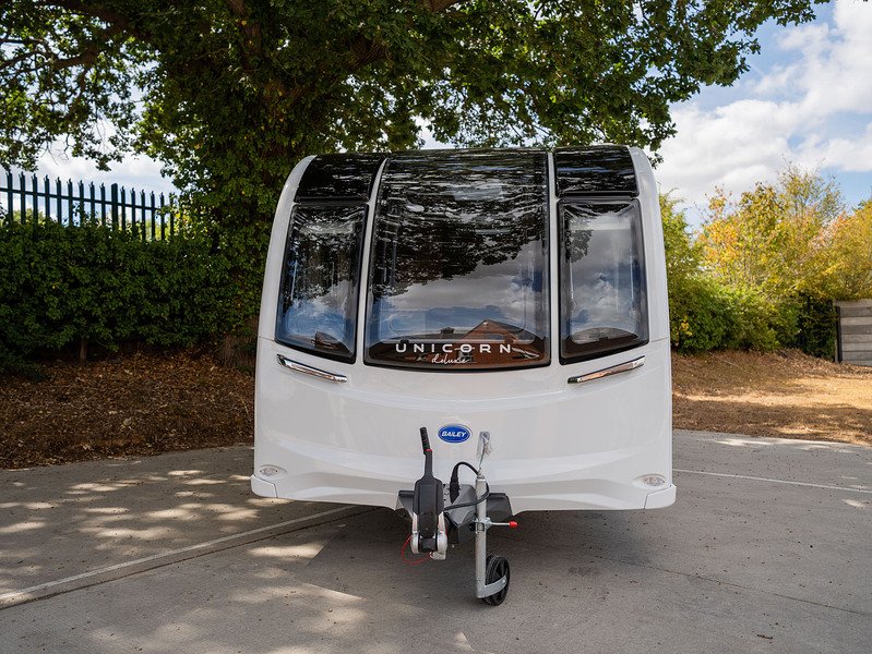 Bailey Unicorn Deluxe Vigo Caravan - N2185