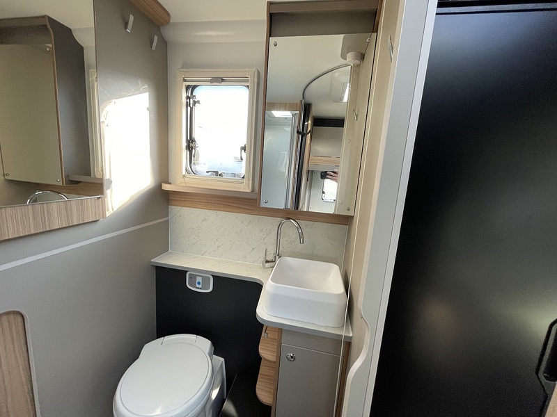 Bailey Adamo Refresh 69-4 2026 Motorhome - Large 11