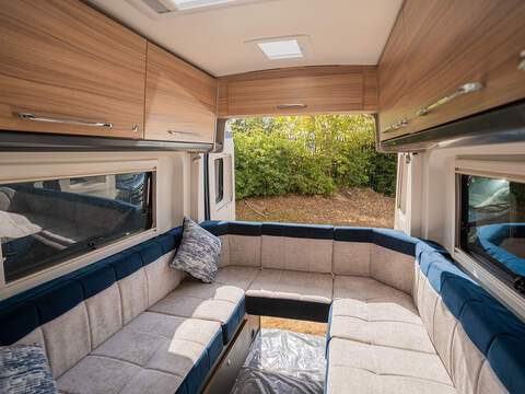 Bailey Endeavour B62 Campervan - N2205