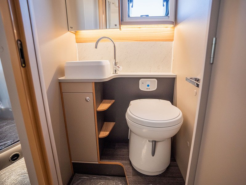 Bailey Adamo 75-4i Motorhome - N2210
