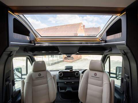 Coachman Sportivo 565 Motorhome - N2211