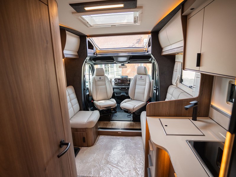 Coachman Sportivo 565 Motorhome - N2211