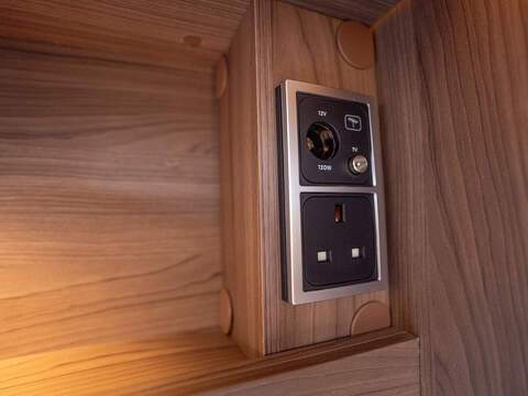 Coachman Sportivo 565 Motorhome - N2211