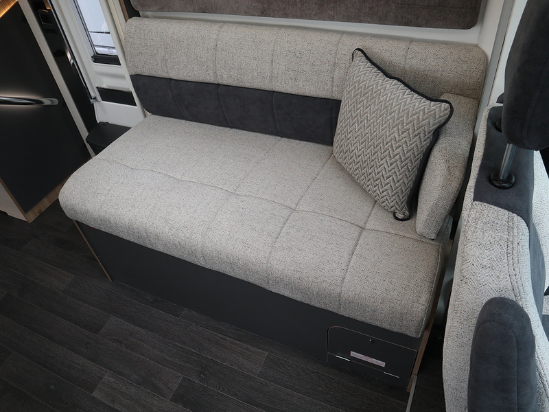 Bailey Adamo Refresh 60-2  Motorhome - Large 11