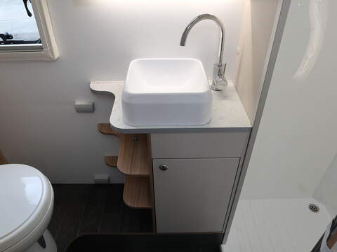 Bailey Adamo Refresh 60-2 Motorhome - N2212