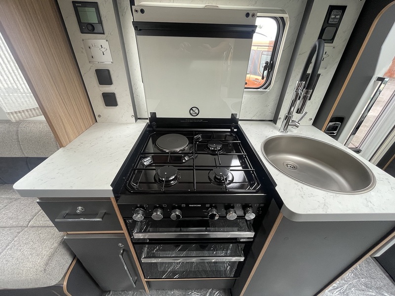 Bailey Adamo Refresh 75-4DL 2026 Motorhome - Large 11