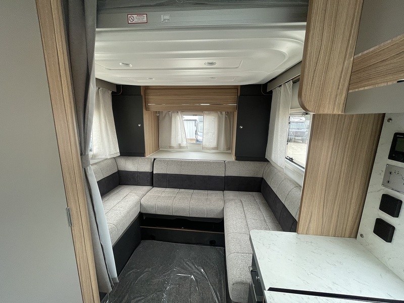 Bailey Adamo Refresh 75-4DL 2026 Motorhome - Large 14