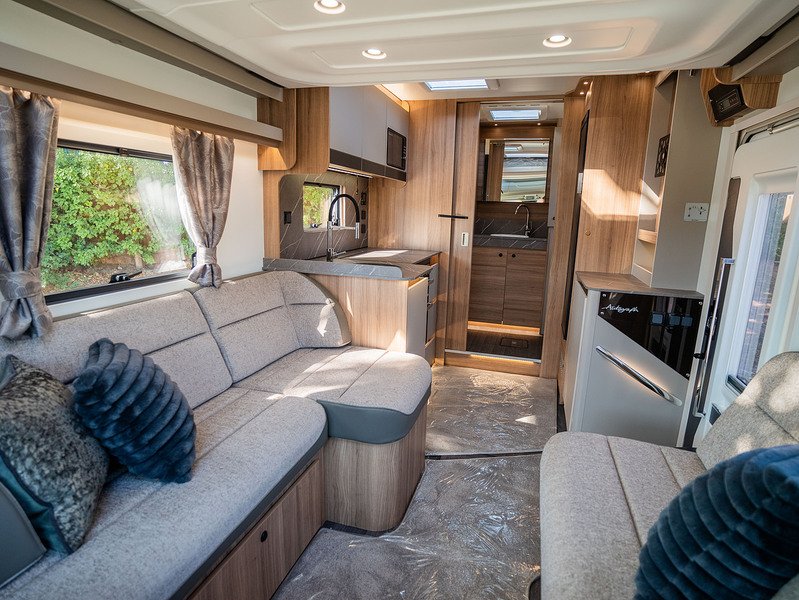 Bailey Autograph IV 72-2 Motorhome - N2222