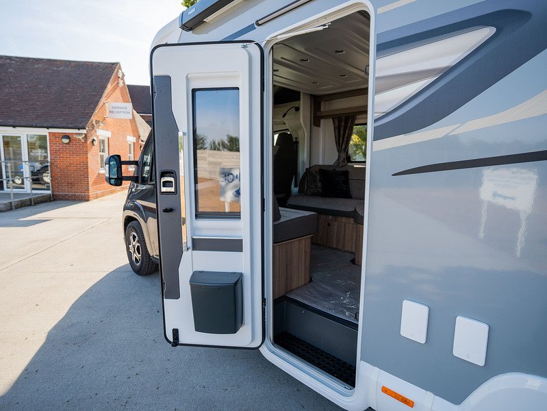 Bailey Autograph IV 72-2 Motorhome - N2222
