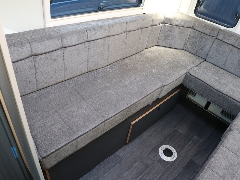 Bailey Endeavour B62 2026 Campervan - Large 11