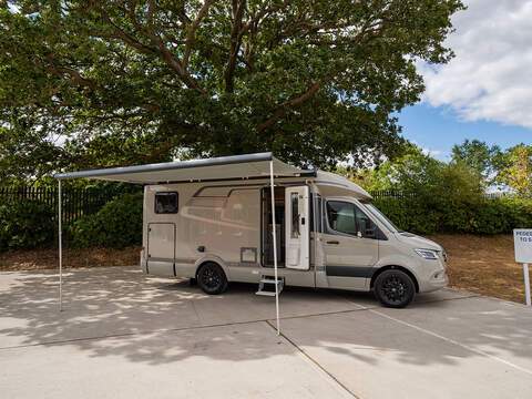 Hymer GT-S 600 Motorhome - N2229