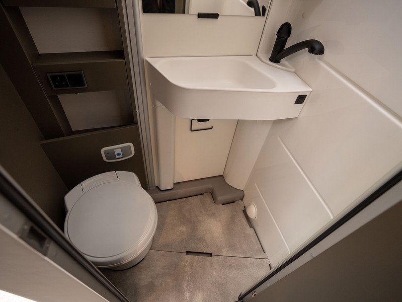 Hymer GT-S 600 Motorhome - N2229