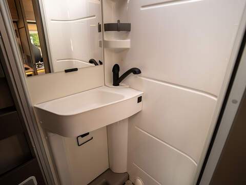 Hymer GT-S 600 Motorhome - N2229
