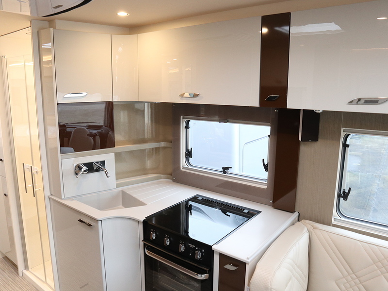 Burstner Elegance 910G  Motorhome - Large 19