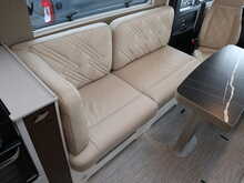 Burstner Elegance 910G  A Class18