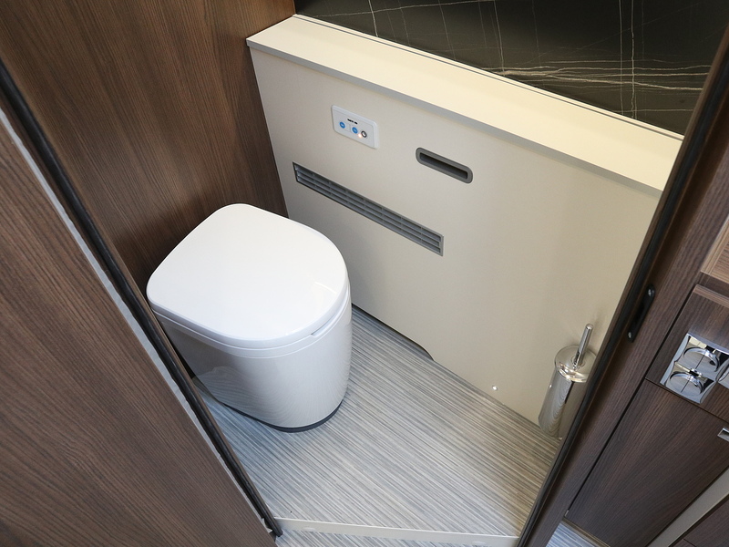 Burstner Elegance 910G  A Class - Large 33