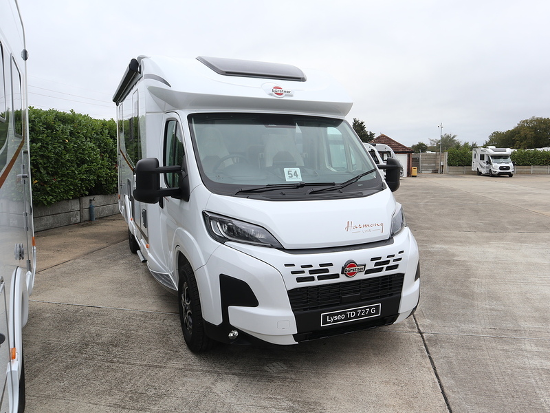 Burstner Lyseo TD 727G  Motorhome - Large 2