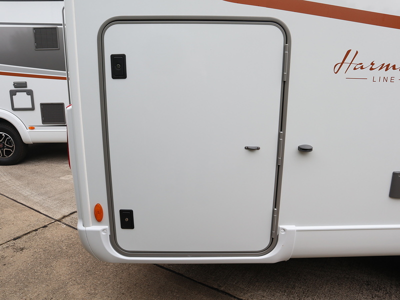 Burstner Lyseo TD 727G  Motorhome - Large 3