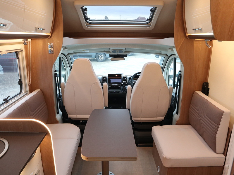 Burstner Lyseo TD 727G  Motorhome - Large 8