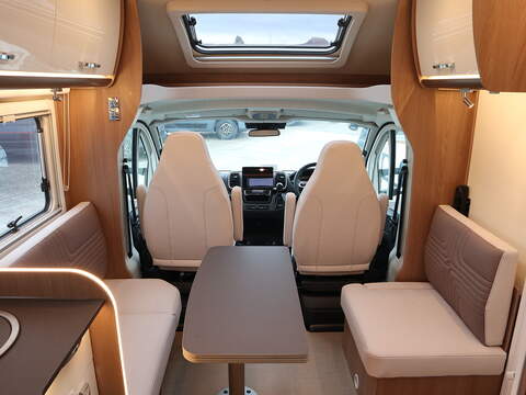 Burstner Lyseo TD 727G Motorhome - N2234