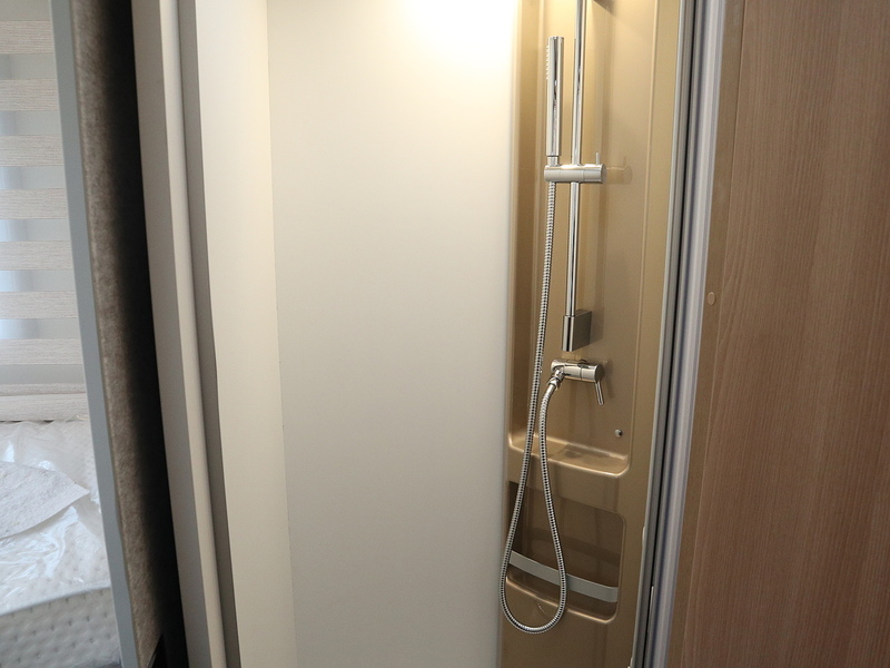 Burstner Lyseo TD 727G  Motorhome - Large 23