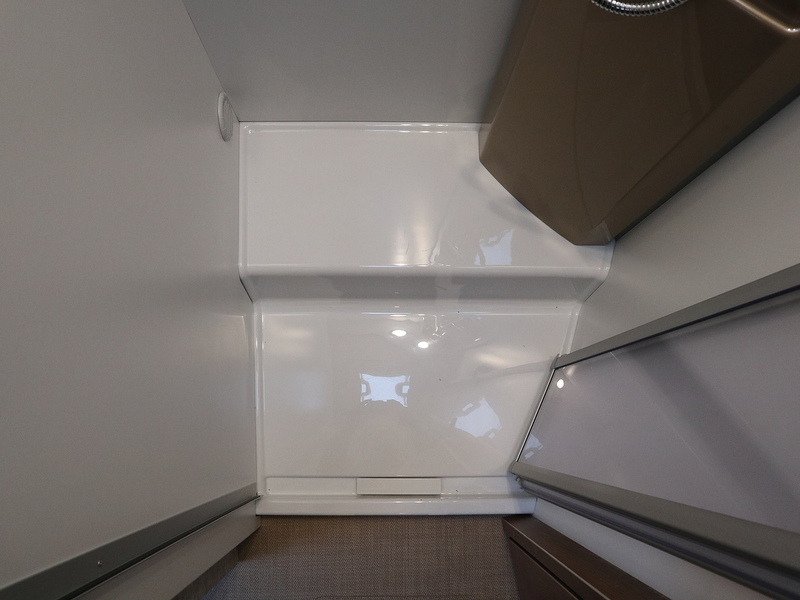 Burstner Lyseo TD 727G  Motorhome - Large 24