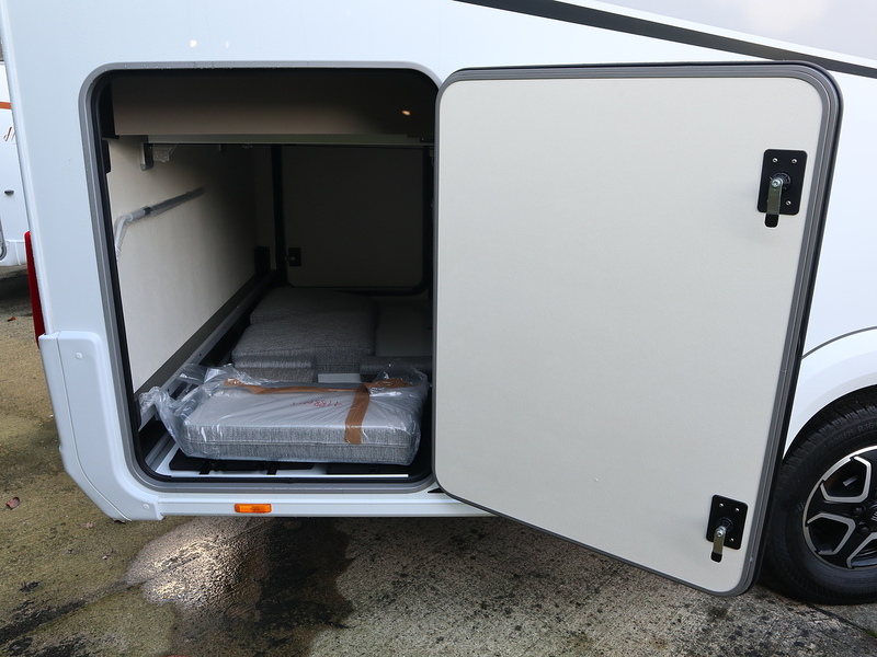 Burstner Campeo TD IT 736  Motorhome - Large 4