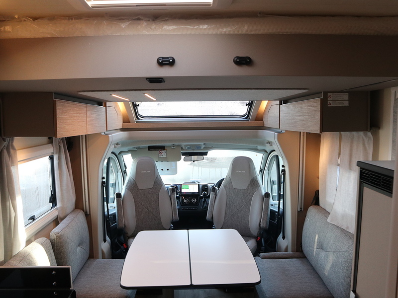 Burstner Campeo TD IT 736  Motorhome - Large 15