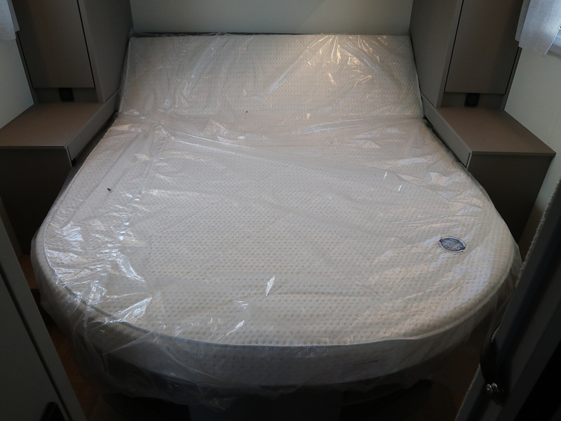 Burstner Campeo TD IT 736  Motorhome - Large 22