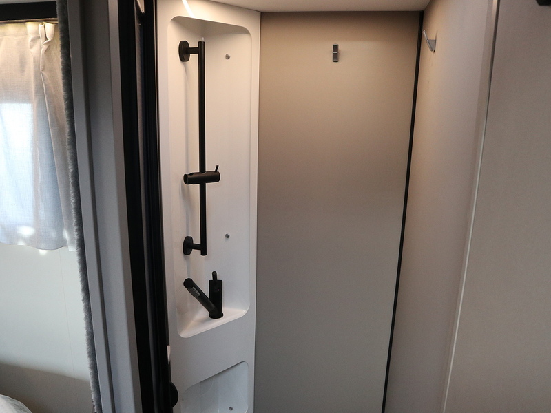 Burstner Campeo TD IT 736  Motorhome - Large 26