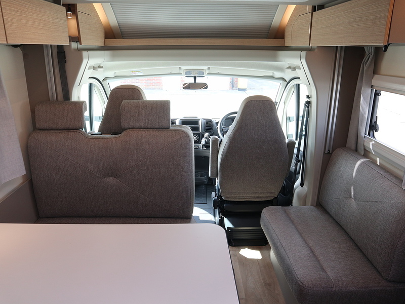 Burstner Campeo TD 676  Motorhome - Large 10