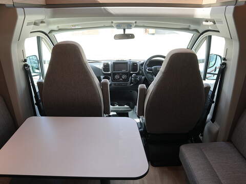 Burstner Campeo TD 690G Motorhome - N2239