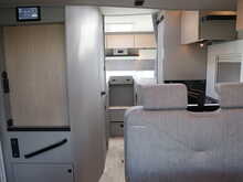 Burstner Campeo TD 690G  Motorhome11