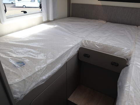 Burstner Campeo TD 690G Motorhome - N2239