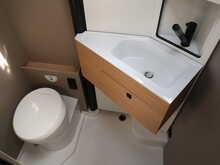 Burstner Campeo TD 690G  Motorhome28