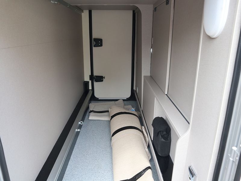 Burstner Lyseo Gallery T689G  Motorhome - Large 10