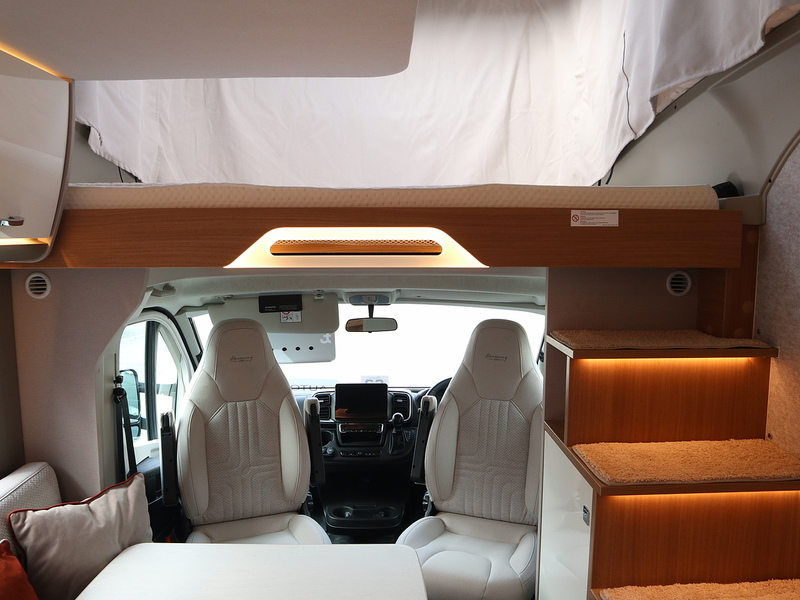 Burstner Lyseo Gallery T689G  Motorhome - Large 21