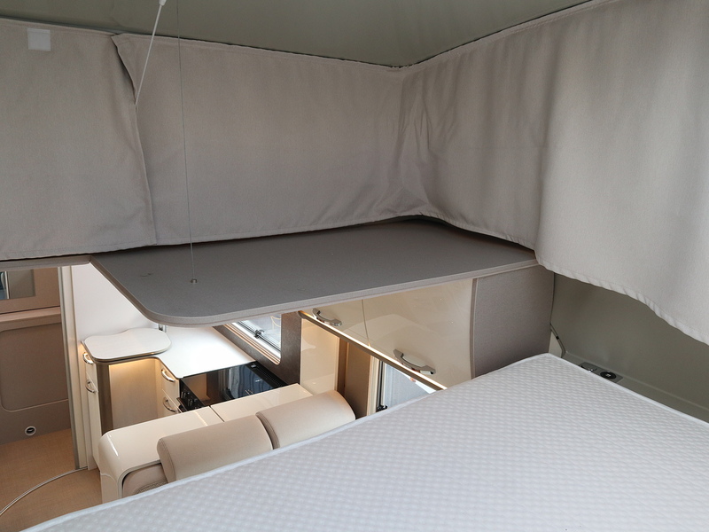 Burstner Lyseo Gallery T689G  Motorhome - Large 23