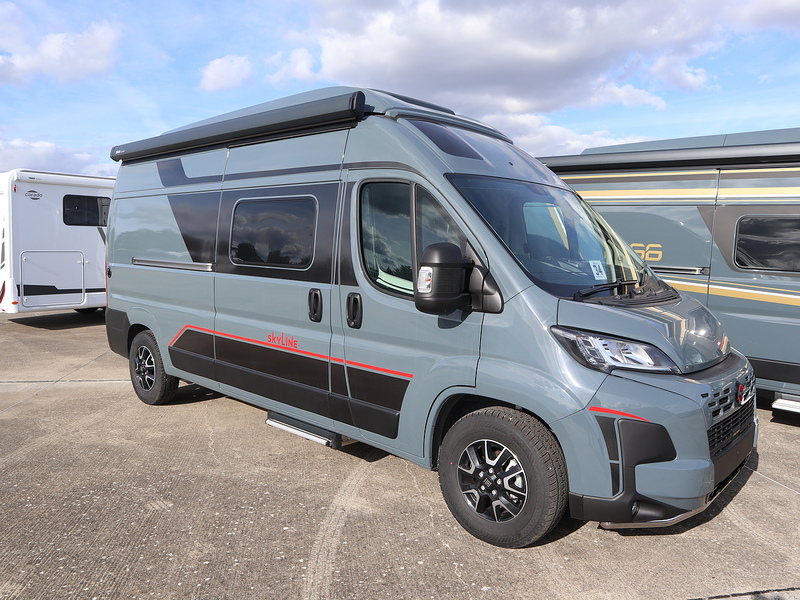 Burstner Skyline Campeo C600  Motorhome - Large 4